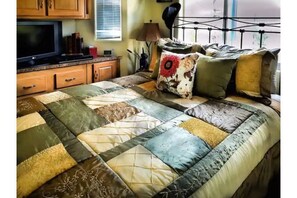 3 dormitorios, cuna de viaje, wifi gratis y ropa de cama