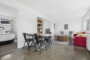 Appartement | Restauration dans la chambre