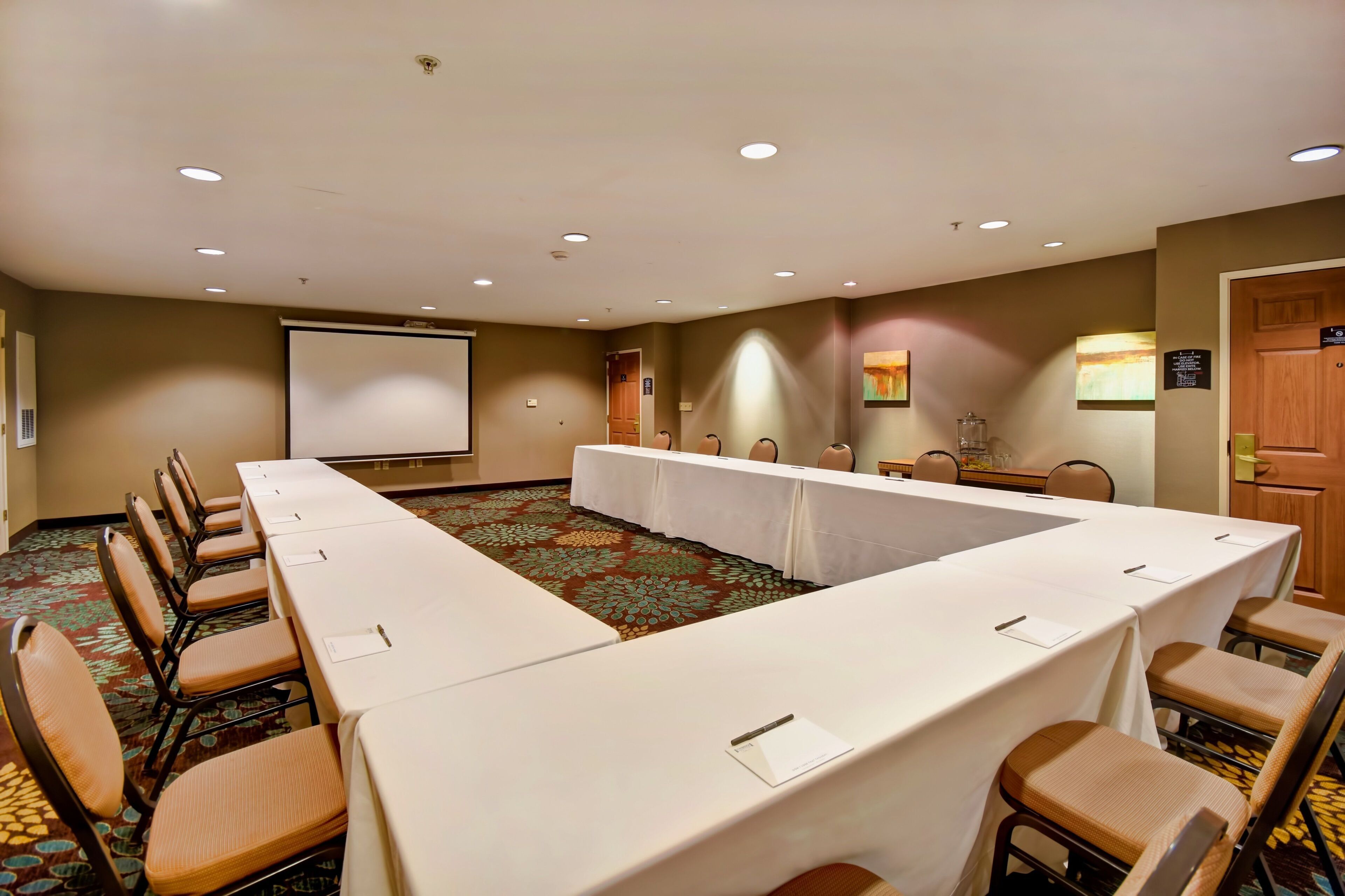 Meeting facility