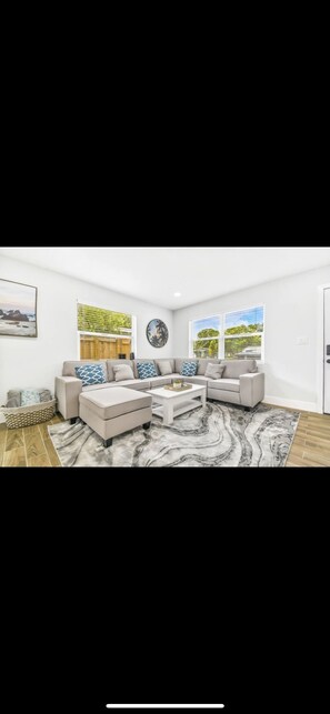 Smart TV, fireplace, video games