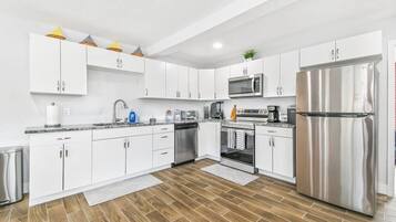 Microwave, oven, stovetop, dishwasher