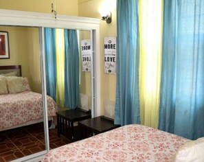 5 camere, ferro/asse da stiro, Wi-Fi