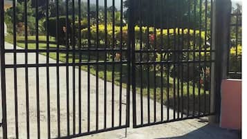 Enceinte de lâhĂ©bergement