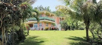 Rainbow Hill Villa - Ta Maison