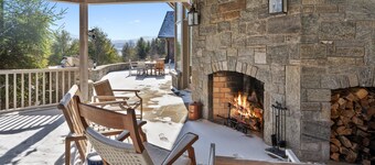 Elegant Mountain Home with Views