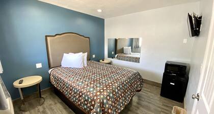 Dixie Motel