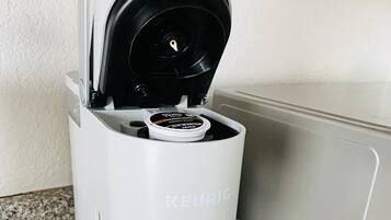 Fridge, microwave, stovetop, coffee/tea maker