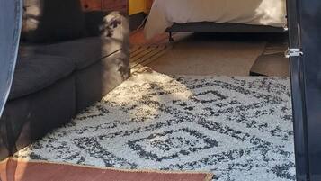 1 makuuhuone, ilmainen Wi-Fi, vuodevaatteet