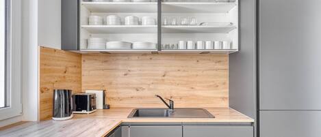 Fridge, microwave, oven, stovetop