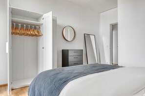 1 bedroom, iron/ironing board, WiFi, bed sheets