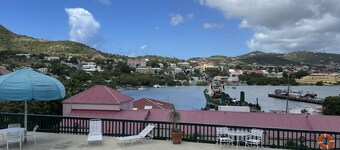Elegant Harbor View Condo Get-A-Way @ Schooner Bay 