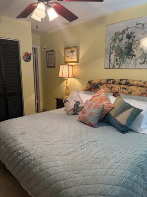 2 bedrooms, desk, iron/ironing board, free WiFi