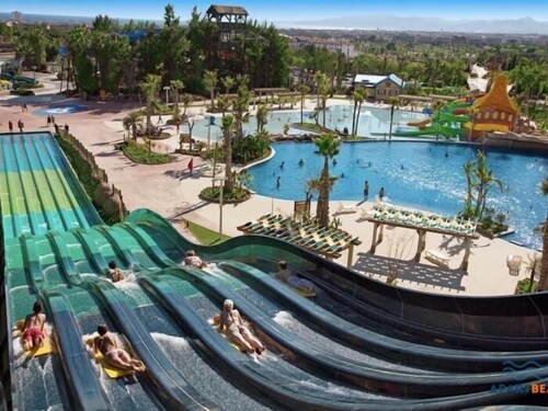 APARTBEACH NEW AQUAMARINA 319 VIEWS POOL AND HEATED