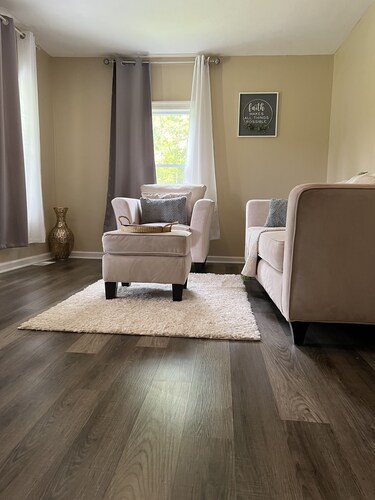 Woodsy, naturist home — we are located a few minutes from natural tourist sites.