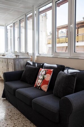 Interior - Ami's Apartment a Cosy 2-Bed house in Athina (Athina)