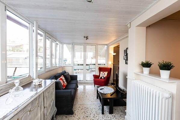 Interior - Ami's Apartment a Cosy 2-Bed house in Athina (Athina)