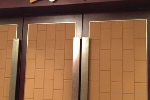 Unclassified image, 4 of 40, button - Sunwu Hot Spring International Hotel (Huimin)