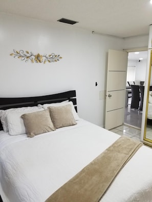 4 bedrooms - Amazing house for a getaway in Florida (Hialeah)