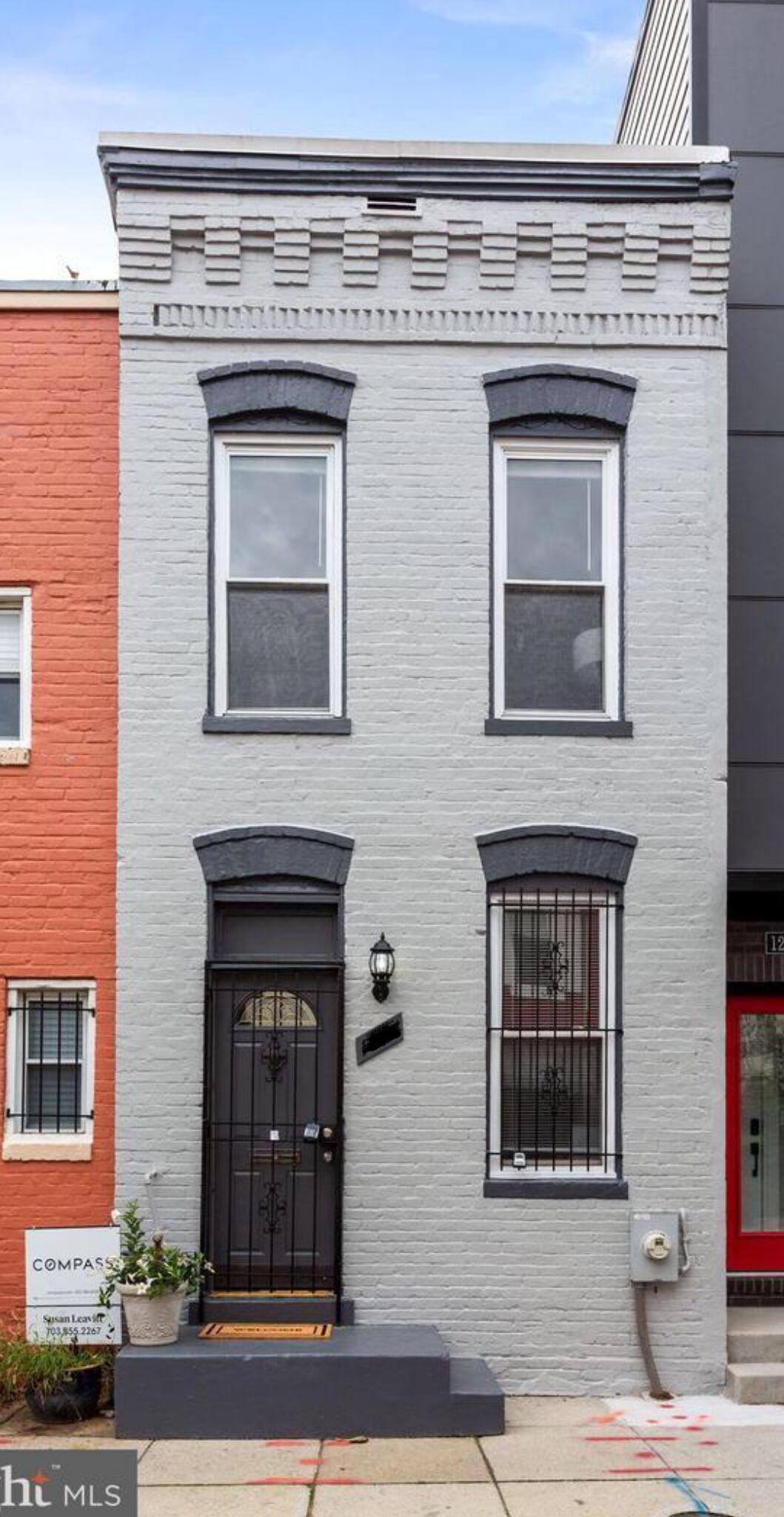 Classic DC Row Home! Close to everything!!!
