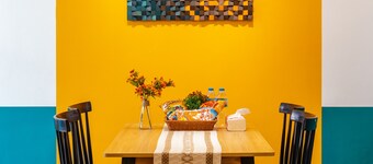 CoznComf Home - spacious apt w/ lift @ City centre