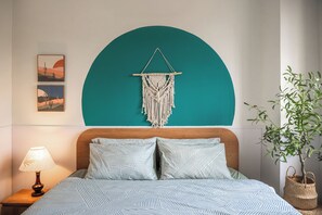2 bedrooms, desk, iron/ironing board, free WiFi - CoznComf Home - spacious apt w/ lift @ City centre (Hà Nội)