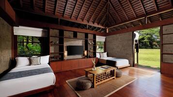 7 Bedroom Pool Villa | 7 bedrooms, memory foam beds, free minibar items, desk