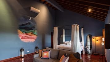 埃及棉床单、高档床上用品、记忆海绵床垫、特色装修