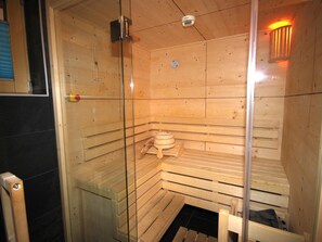 Sauna - Lodge with sauna in the centre of Kaprun (Kaprun)