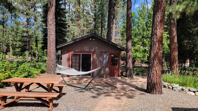Plumas Pines 2/2 + bonus room- Fireplace-Spa Tub - Remote Work- Weekly Discount