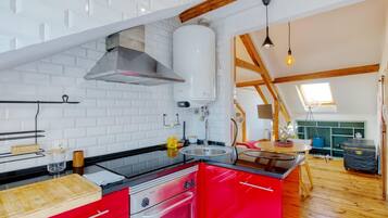 Frigorífic, microones, forn i rentaplats