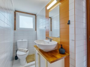 Hair dryer, towels - Beato River View with Terrace (Lisboa)