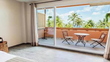 Habitación doble Deluxe, balcón, vista al mar | Detalle interior