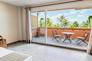 Quarto casal luxo, sacada, vista para o mar | Detalhe da parte interna
