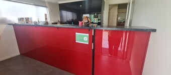 Porky's Motel Rockhampton