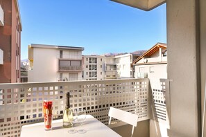Standardlejlighed - flere soveværelser (Santi Apartment Few Min From Lake) | Udendørs spisemuligheder