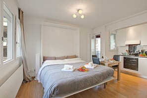 Standard Studio (Lean Home) | Living area