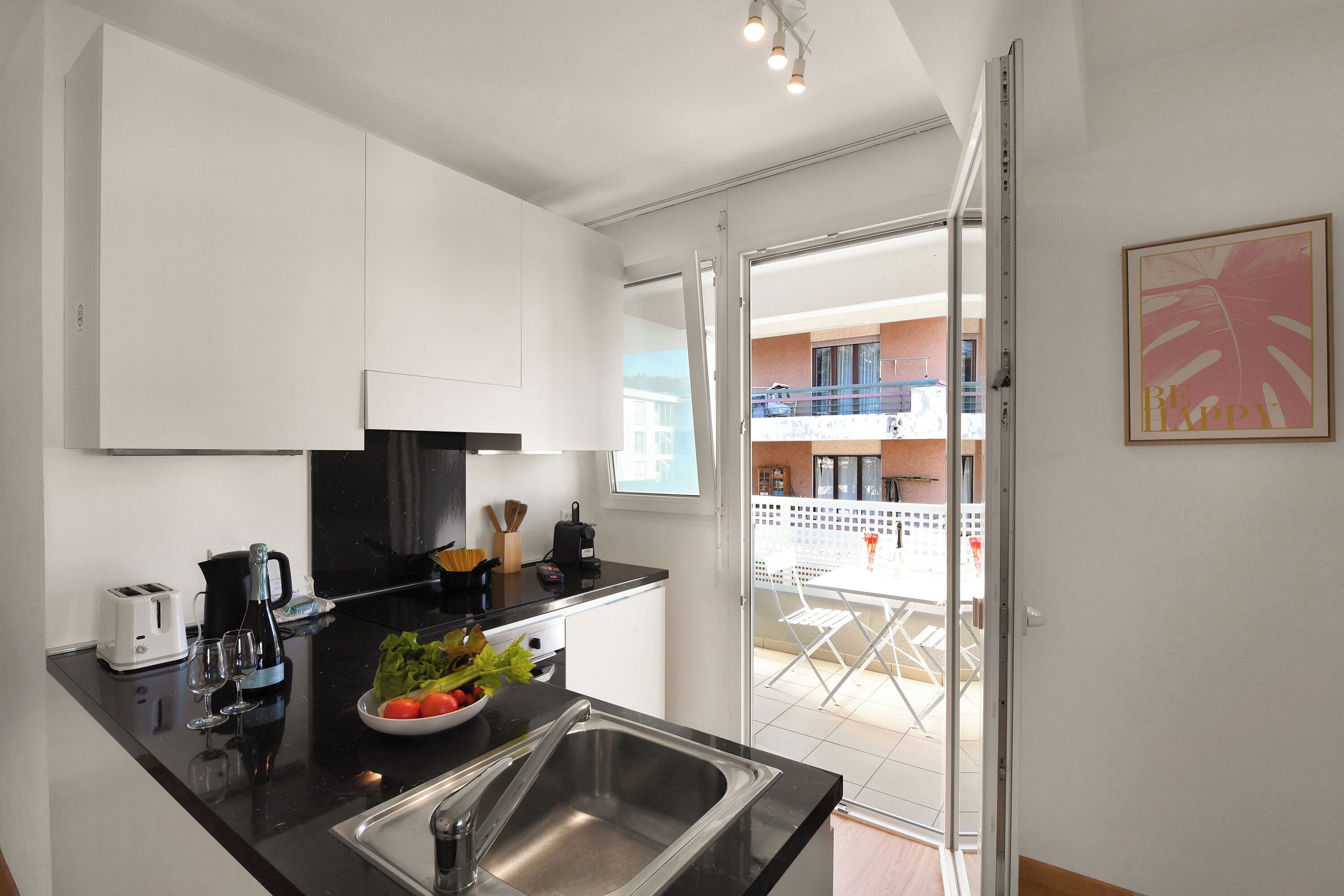 Standard Apartment, Multiple Bedrooms (Santi Apartment Few Min From Lake) | Private kitchen | Fridge, oven, stovetop, coffee/tea maker