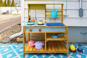 Property grounds - Home away from home, including beach passes to Jenks (Point Pleasant Beach)