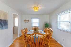 Dining - Home away from home, including beach passes to Jenks (Point Pleasant Beach)