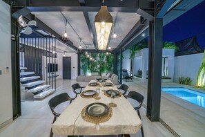 Comfort Villa | Dining room - Villa Bali Townhouse (Kerobokan)