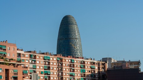 Limehome Barcelona Carrer de Besalú 82 – Affordable hotel in Barcelona