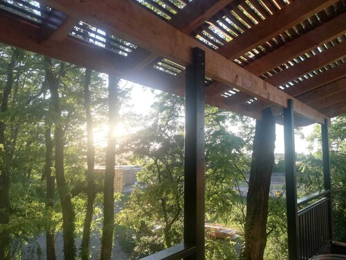 LA Cabane Haut Perchee