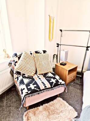 Interior - Southbourne,  Studio 10 minutes to Beach (Bournemouth)