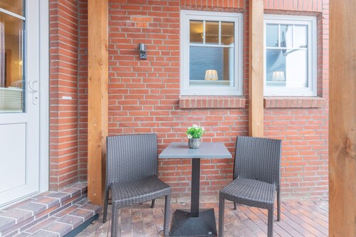 Michels Koje vacation apartment in Husum for up to 2 people