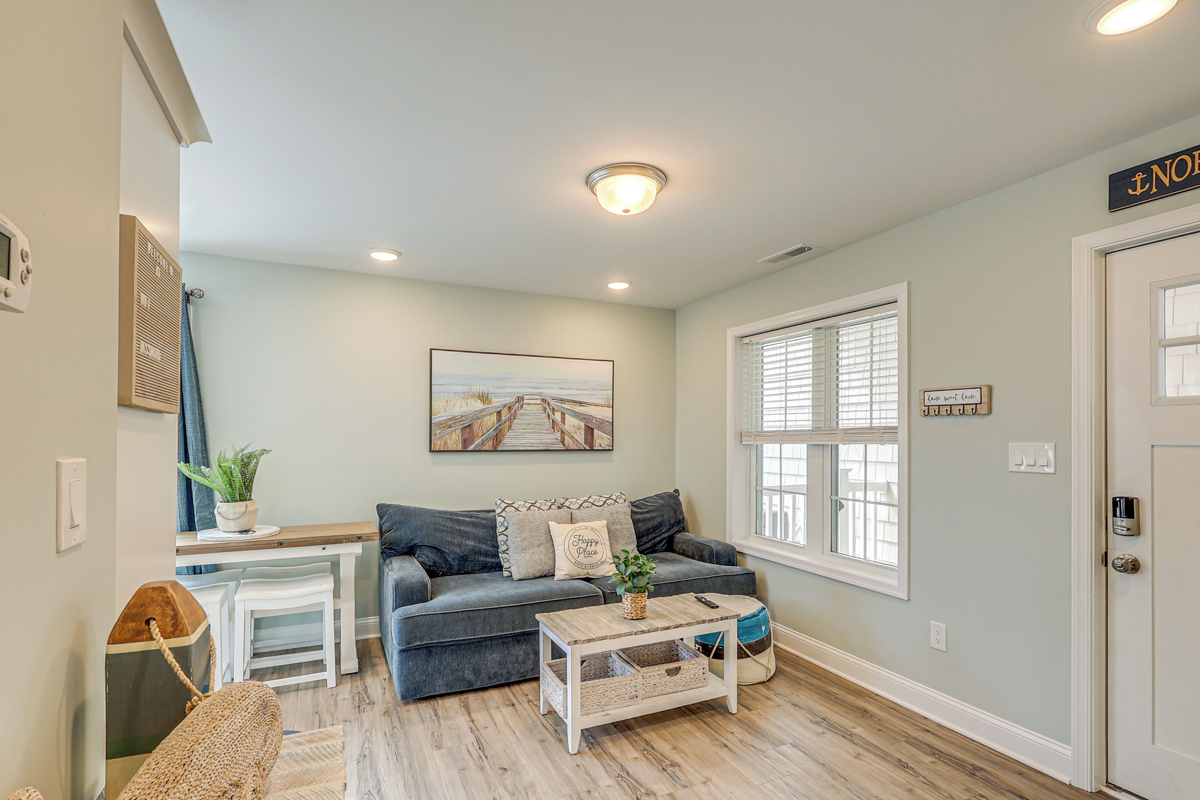 Wildwood Condo W/ Pool Access, Walk To Beach - New Jersey