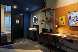 Premium bedding, in-room safe, desk, laptop workspace - The Social Hub Toulouse (Toulouse)