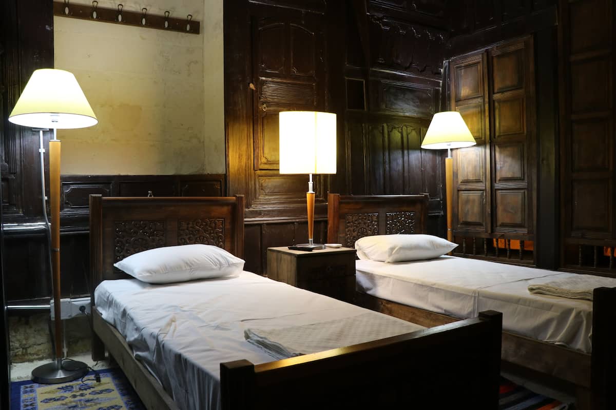 Deluxe-Dreibettzimmer, 3Â Einzelbetten, Blick auf den Innenhof