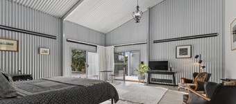 The Cubby House by Wine Coast Holiday Rentals