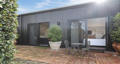 Hideaway Nook by Wine Coast Holiday Rentals