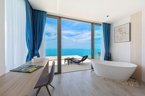 In-room safe, desk, iron/ironing board, free WiFi